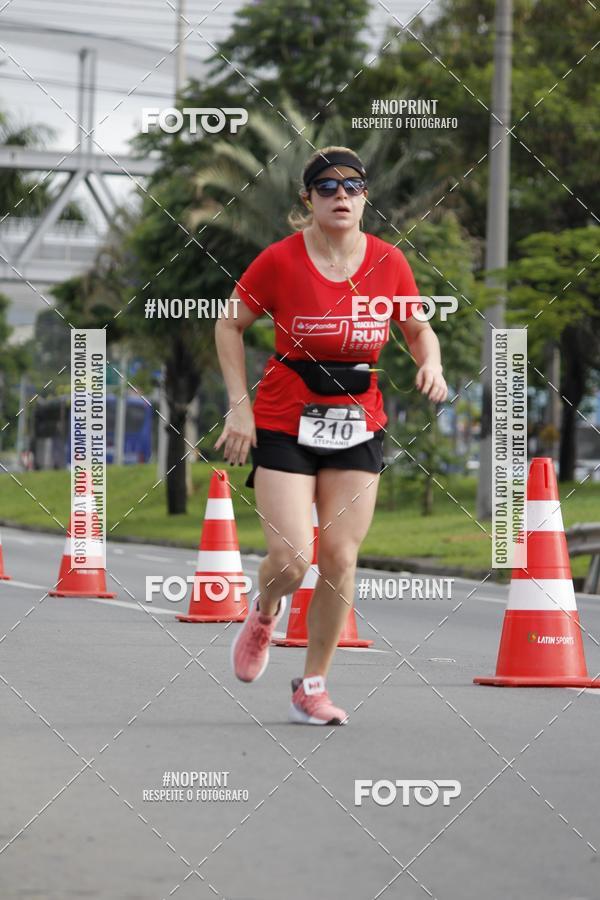 Buy your photos of the eventSantander Track & Field Run Series - Shopping Tambor on Fotop