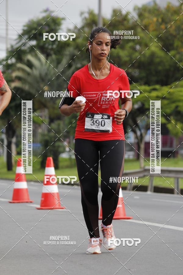 Buy your photos of the eventSantander Track & Field Run Series - Shopping Tambor on Fotop