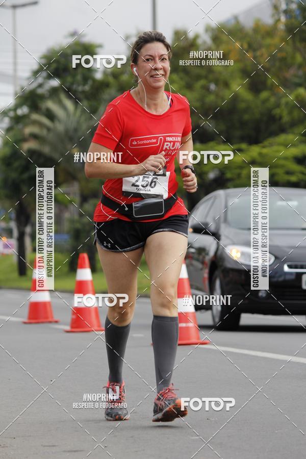Buy your photos of the eventSantander Track & Field Run Series - Shopping Tambor on Fotop