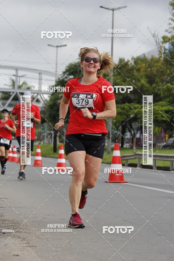 Buy your photos of the eventSantander Track & Field Run Series - Shopping Tambor on Fotop