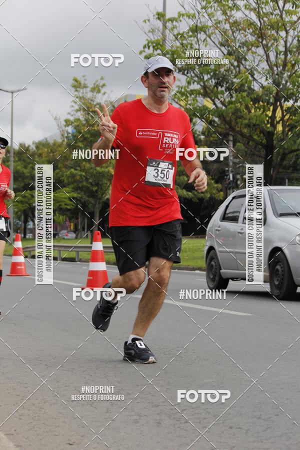 Buy your photos of the eventSantander Track & Field Run Series - Shopping Tambor on Fotop