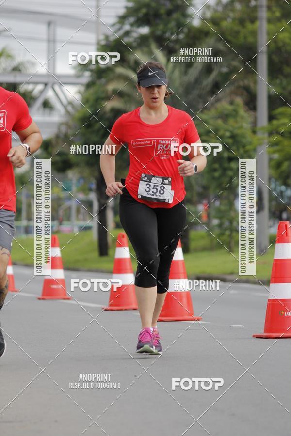 Buy your photos of the eventSantander Track & Field Run Series - Shopping Tambor on Fotop