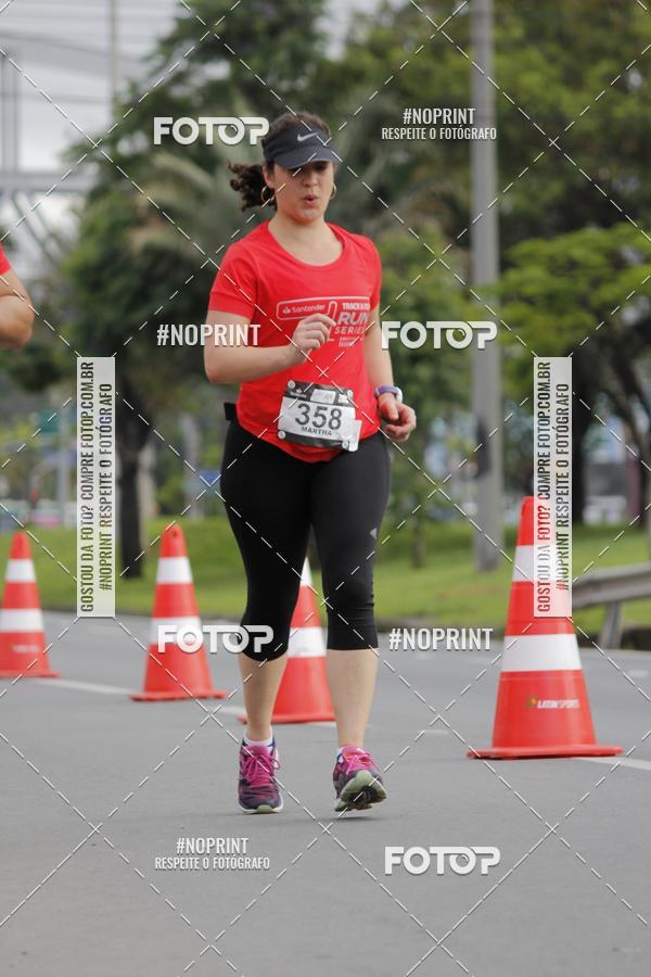 Buy your photos of the eventSantander Track & Field Run Series - Shopping Tambor on Fotop
