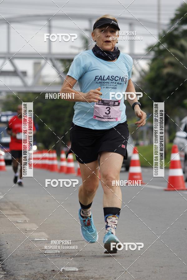 Buy your photos of the eventSantander Track & Field Run Series - Shopping Tambor on Fotop