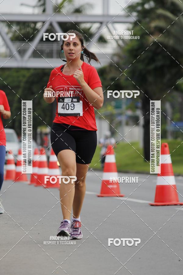 Buy your photos of the eventSantander Track & Field Run Series - Shopping Tambor on Fotop