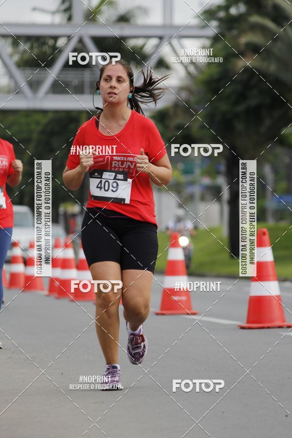 Buy your photos of the eventSantander Track & Field Run Series - Shopping Tambor on Fotop