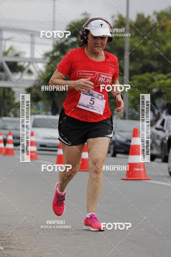 Buy your photos of the eventSantander Track & Field Run Series - Shopping Tambor on Fotop