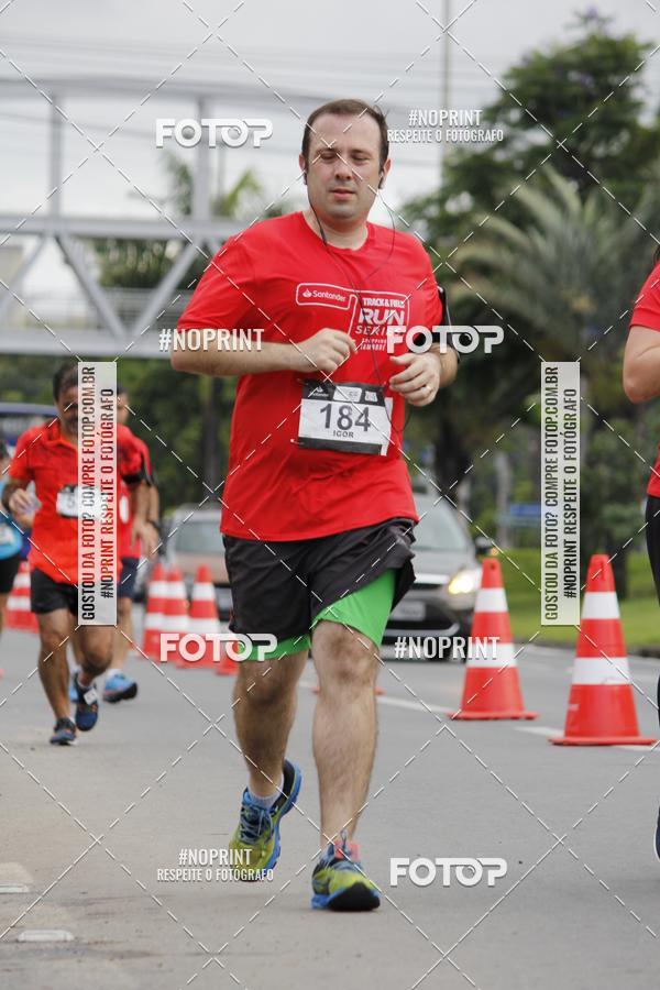 Buy your photos of the eventSantander Track & Field Run Series - Shopping Tambor on Fotop