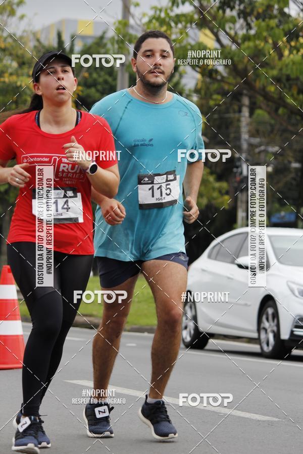 Buy your photos of the eventSantander Track & Field Run Series - Shopping Tambor on Fotop