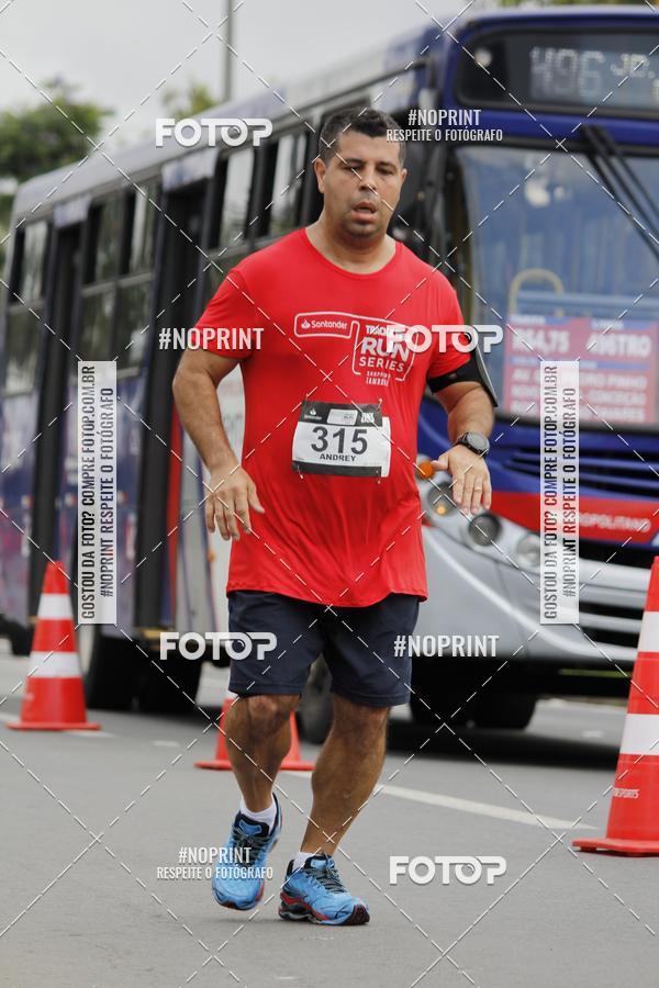 Buy your photos of the eventSantander Track & Field Run Series - Shopping Tambor on Fotop