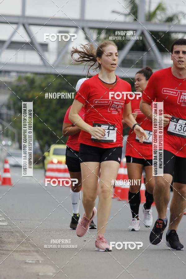 Buy your photos of the eventSantander Track & Field Run Series - Shopping Tambor on Fotop