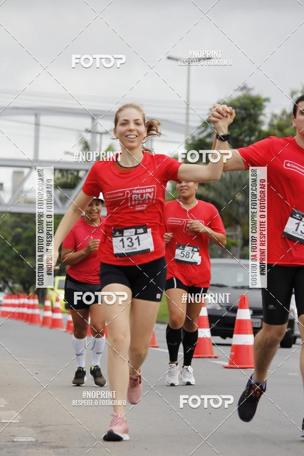 Buy your photos of the eventSantander Track & Field Run Series - Shopping Tambor on Fotop