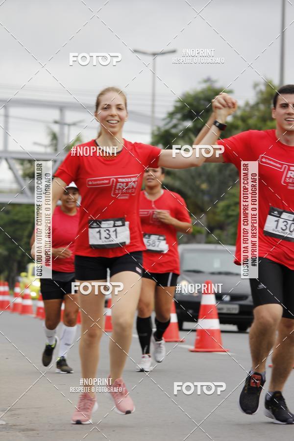 Buy your photos of the eventSantander Track & Field Run Series - Shopping Tambor on Fotop