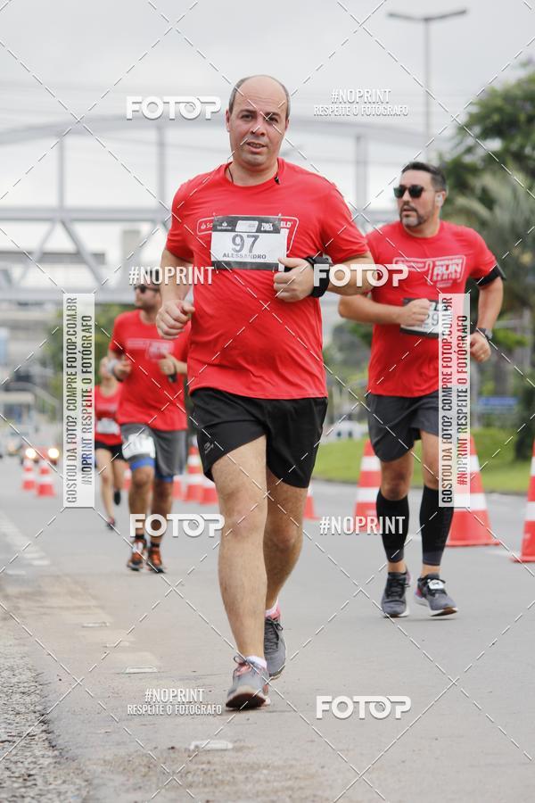 Buy your photos of the eventSantander Track & Field Run Series - Shopping Tambor on Fotop