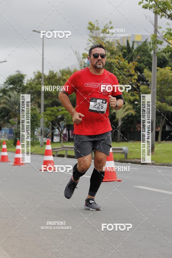 Buy your photos of the eventSantander Track & Field Run Series - Shopping Tambor on Fotop