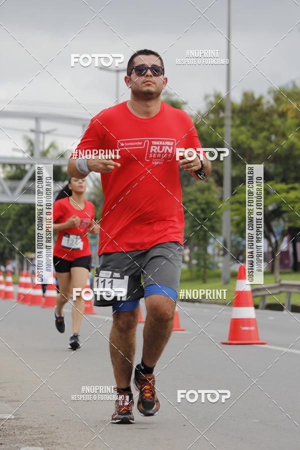 Buy your photos of the eventSantander Track & Field Run Series - Shopping Tambor on Fotop
