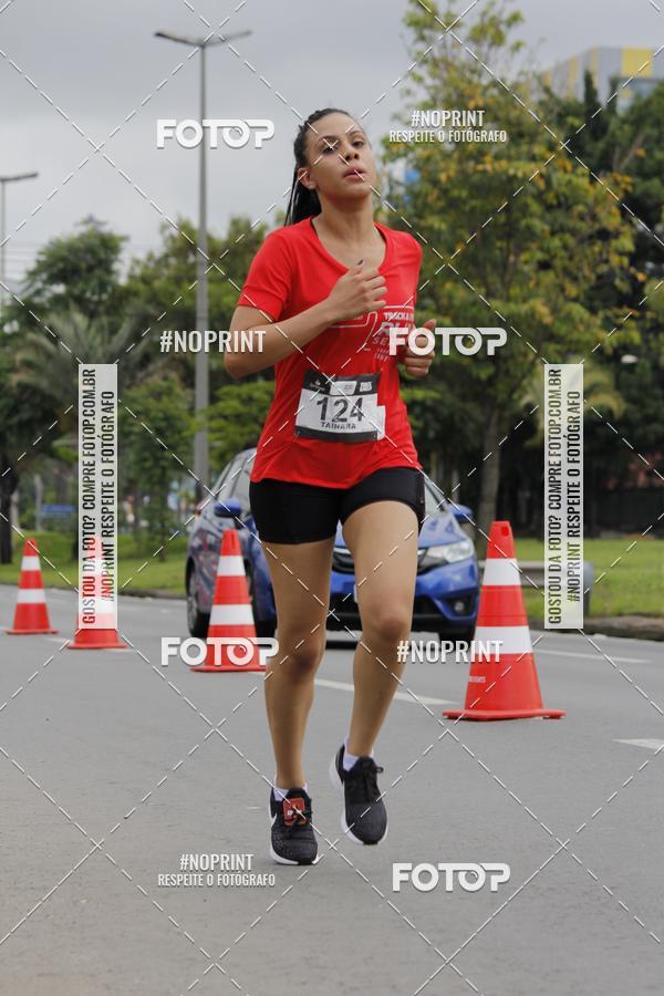 Buy your photos of the eventSantander Track & Field Run Series - Shopping Tambor on Fotop