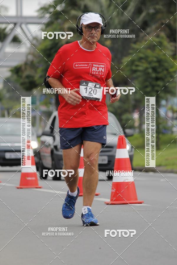Buy your photos of the eventSantander Track & Field Run Series - Shopping Tambor on Fotop
