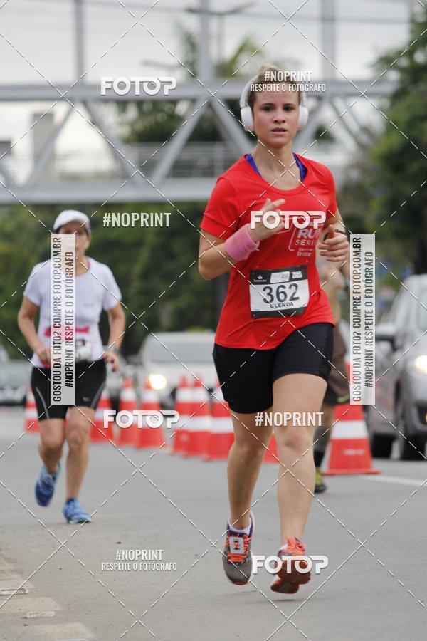 Buy your photos of the eventSantander Track & Field Run Series - Shopping Tambor on Fotop