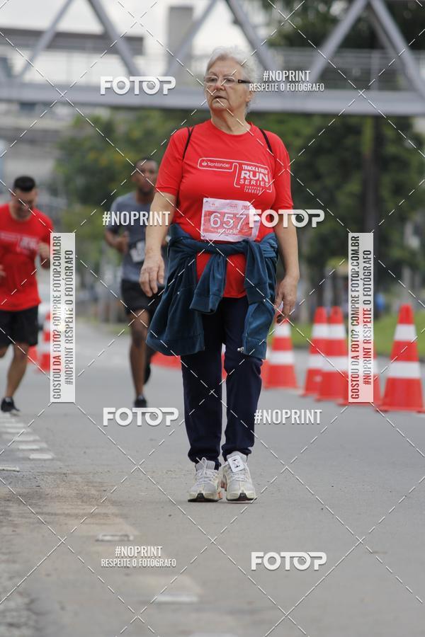 Buy your photos of the eventSantander Track & Field Run Series - Shopping Tambor on Fotop