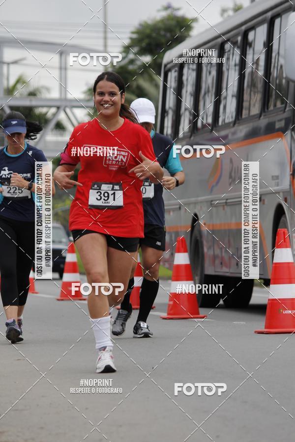 Buy your photos of the eventSantander Track & Field Run Series - Shopping Tambor on Fotop