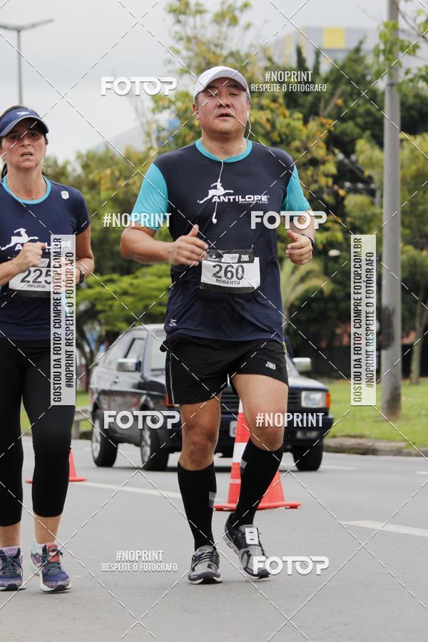 Buy your photos of the eventSantander Track & Field Run Series - Shopping Tambor on Fotop