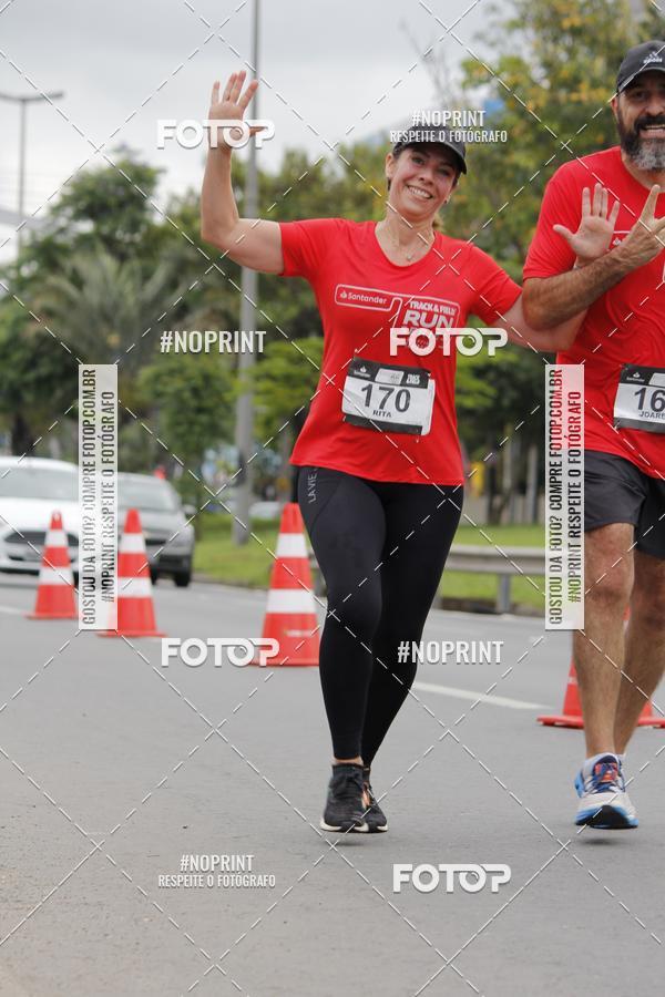 Buy your photos of the eventSantander Track & Field Run Series - Shopping Tambor on Fotop