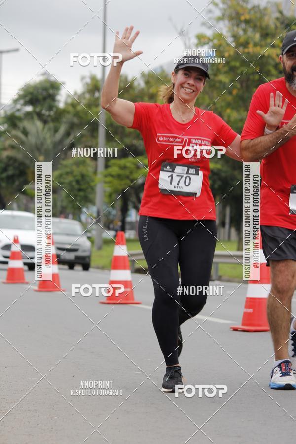 Buy your photos of the eventSantander Track & Field Run Series - Shopping Tambor on Fotop