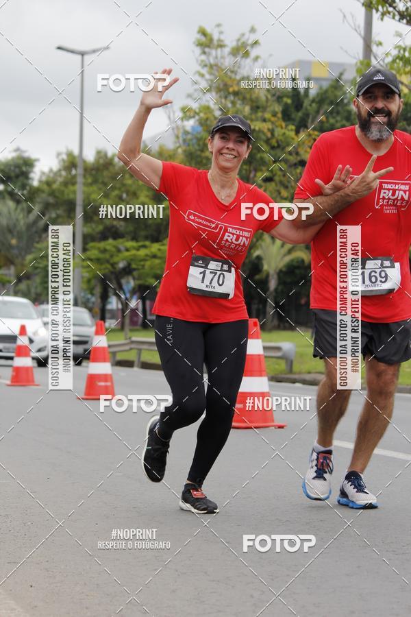 Buy your photos of the eventSantander Track & Field Run Series - Shopping Tambor on Fotop