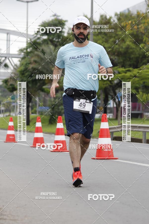 Buy your photos of the eventSantander Track & Field Run Series - Shopping Tambor on Fotop