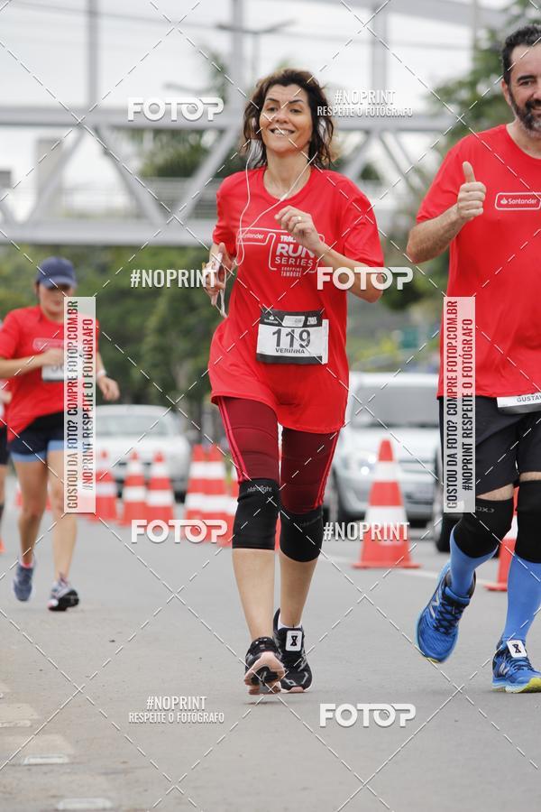 Buy your photos of the eventSantander Track & Field Run Series - Shopping Tambor on Fotop