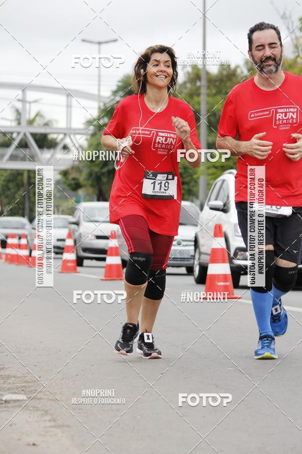 Buy your photos of the eventSantander Track & Field Run Series - Shopping Tambor on Fotop