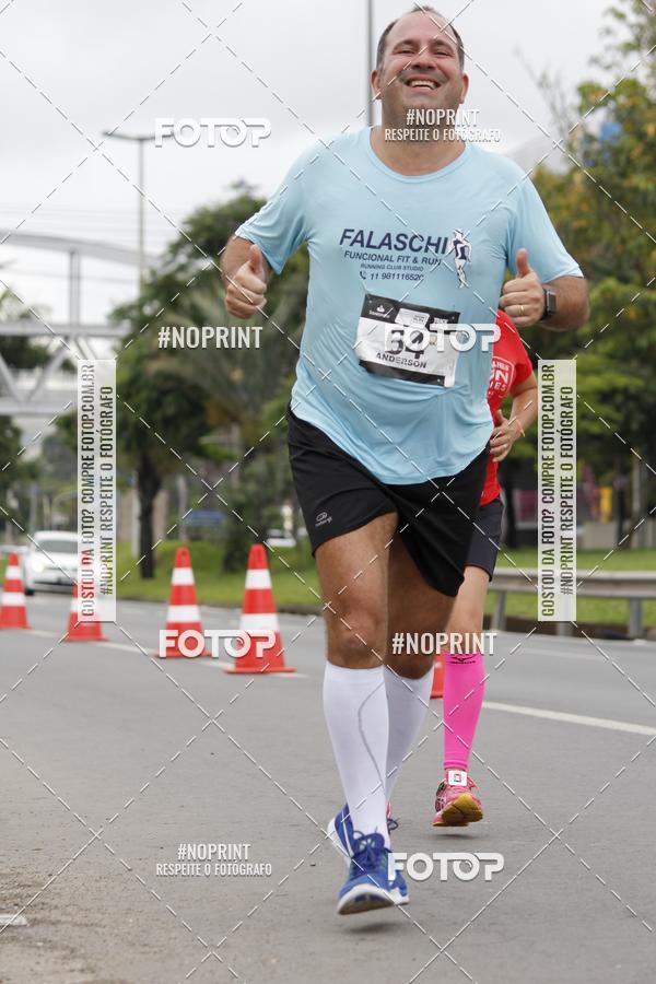 Buy your photos of the eventSantander Track & Field Run Series - Shopping Tambor on Fotop