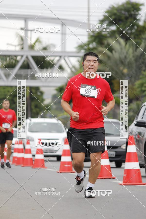 Buy your photos of the eventSantander Track & Field Run Series - Shopping Tambor on Fotop