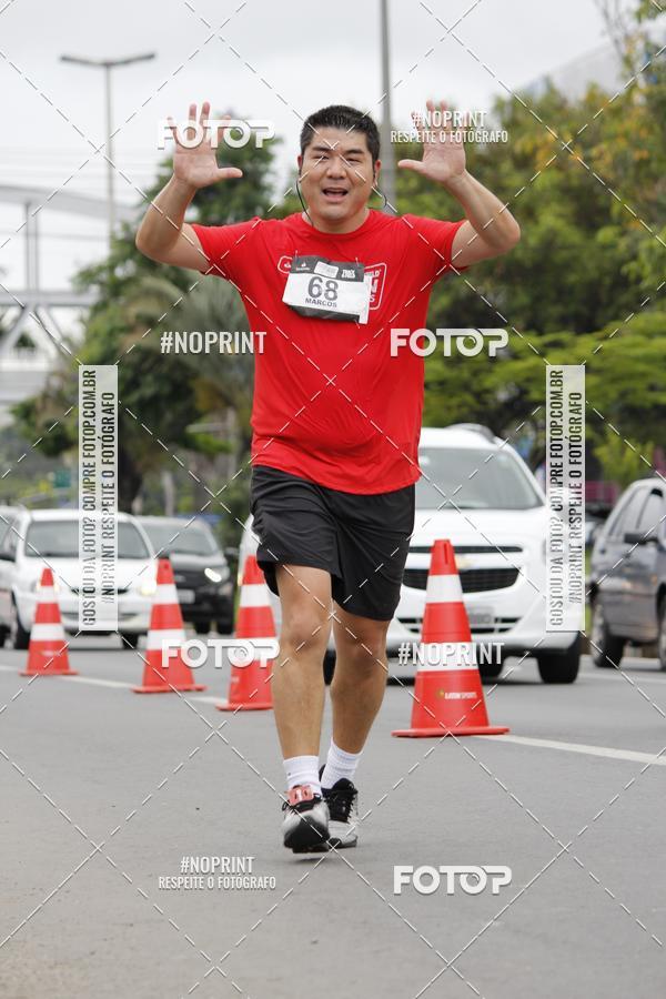 Buy your photos of the eventSantander Track & Field Run Series - Shopping Tambor on Fotop