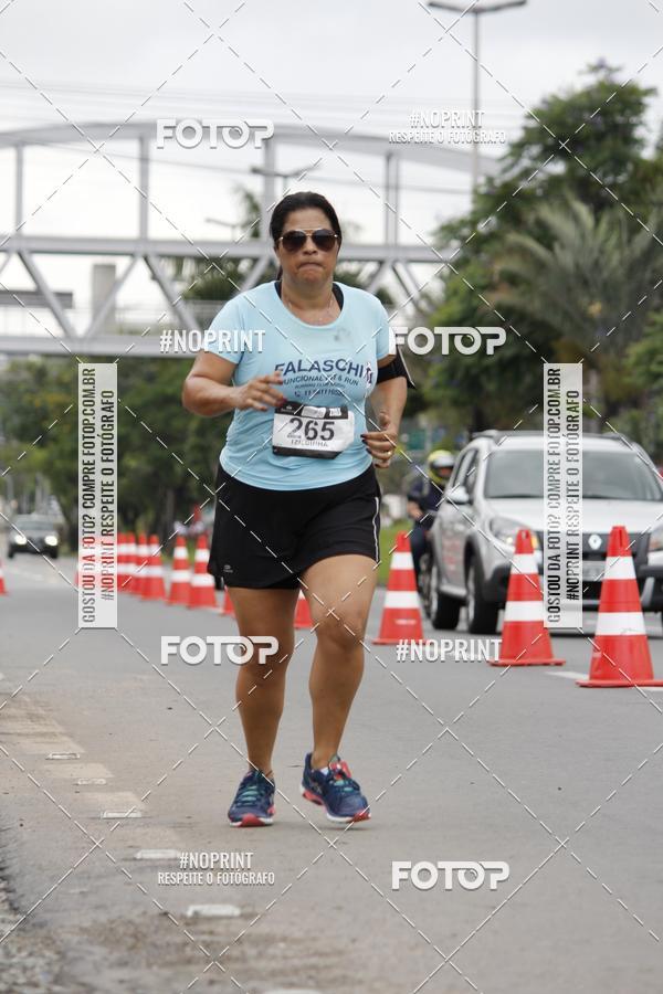Buy your photos of the eventSantander Track & Field Run Series - Shopping Tambor on Fotop