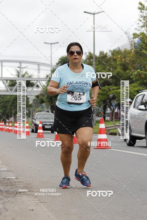 Buy your photos of the eventSantander Track & Field Run Series - Shopping Tambor on Fotop