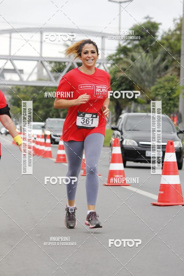Buy your photos of the eventSantander Track & Field Run Series - Shopping Tambor on Fotop