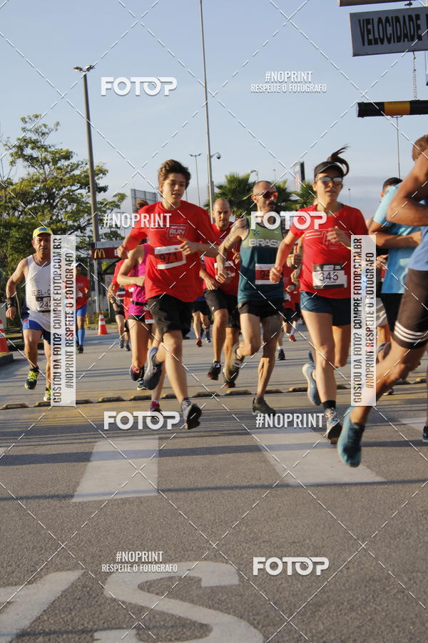 Buy your photos of the eventSantander Track & Field Run Series - Shopping Tambor on Fotop