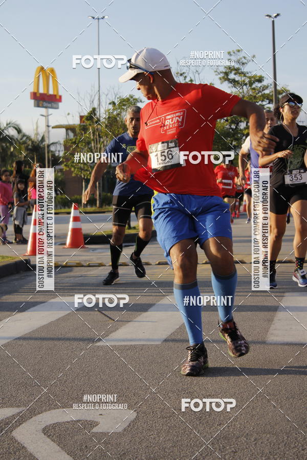 Buy your photos of the eventSantander Track & Field Run Series - Shopping Tambor on Fotop