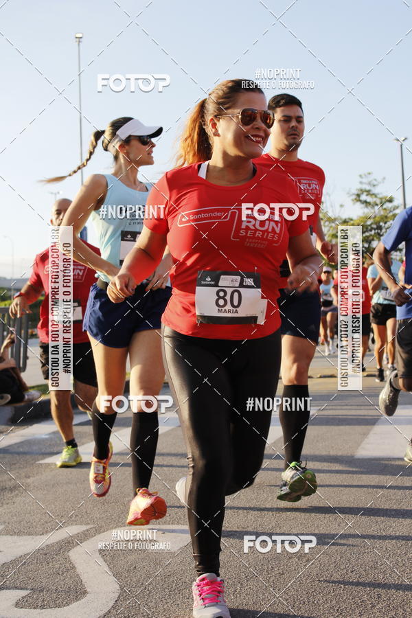 Buy your photos of the eventSantander Track & Field Run Series - Shopping Tambor on Fotop