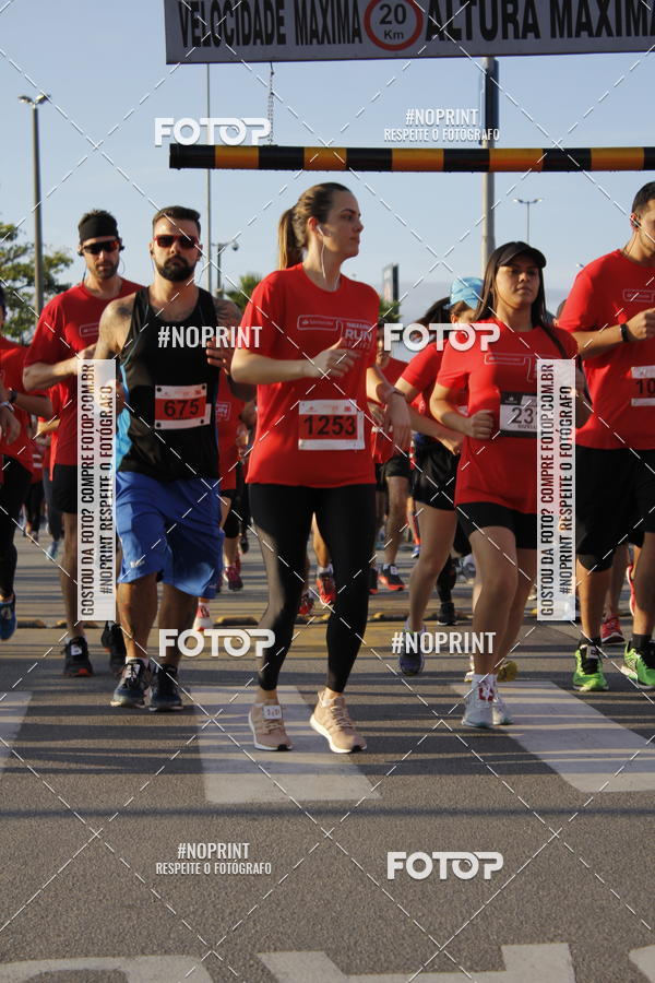 Buy your photos of the eventSantander Track & Field Run Series - Shopping Tambor on Fotop