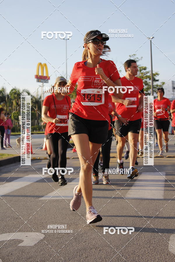 Buy your photos of the eventSantander Track & Field Run Series - Shopping Tambor on Fotop