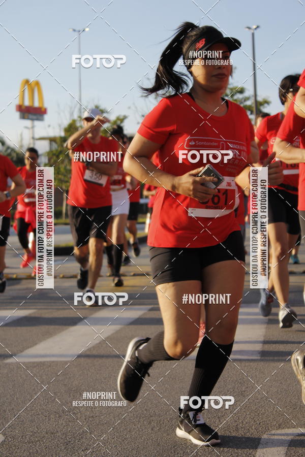 Buy your photos of the eventSantander Track & Field Run Series - Shopping Tambor on Fotop
