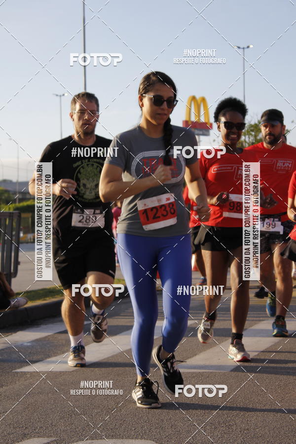 Buy your photos of the eventSantander Track & Field Run Series - Shopping Tambor on Fotop