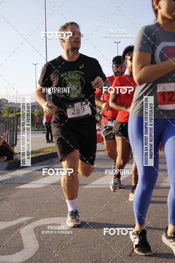 Buy your photos of the eventSantander Track & Field Run Series - Shopping Tambor on Fotop