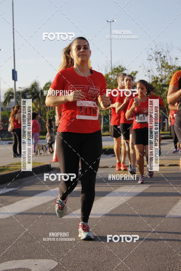 Buy your photos of the eventSantander Track & Field Run Series - Shopping Tambor on Fotop
