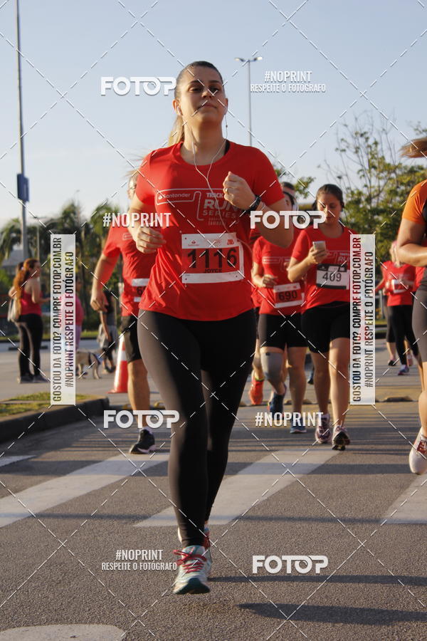 Buy your photos of the eventSantander Track & Field Run Series - Shopping Tambor on Fotop