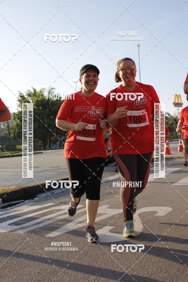 Buy your photos of the eventSantander Track & Field Run Series - Shopping Tambor on Fotop