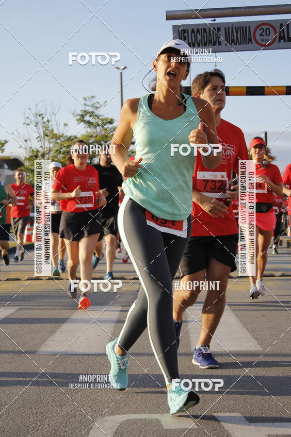 Buy your photos of the eventSantander Track & Field Run Series - Shopping Tambor on Fotop